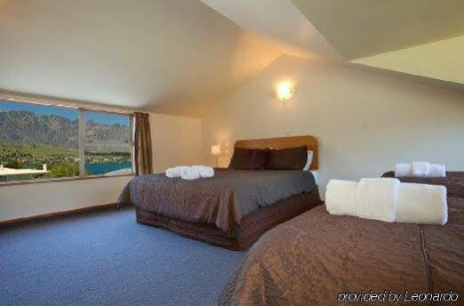 Alexis & Motel 4*